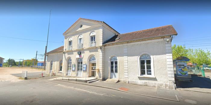 Gare de La Ferté-Saint-Aubin